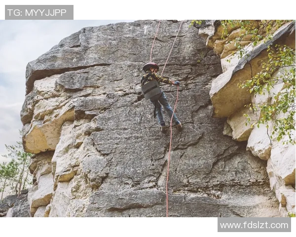 探索极限运动的魅力与挑战:上海极限运动队员的个人能力与成长之路 探索极限运动的魅力与挑战:上海极限运动队员的个人能力与成长之路