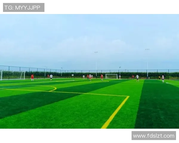 古迹足球的魅力探索：在历史遗址中感受足球的激情与文化交融